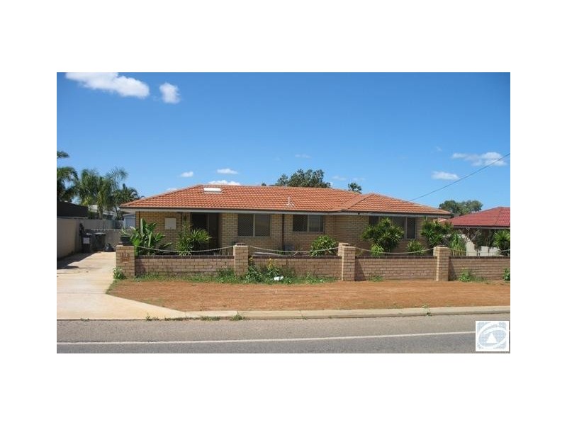 212 Chapman Valley Road, Waggrakine WA 6530