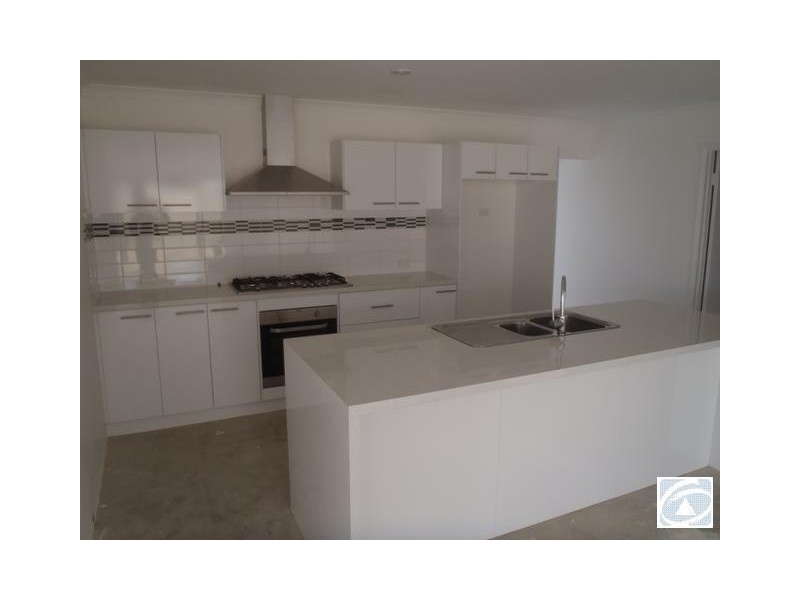 4 Antonia Way, Webberton WA 6530