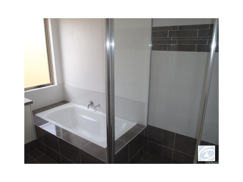 3 Rosapark Boulevard, Webberton WA 6530