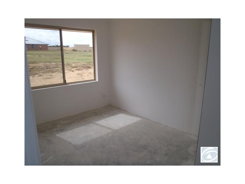 7 Rosapark Boulevard, Webberton WA 6530