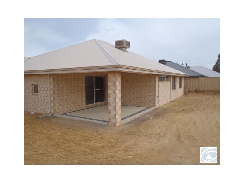 7 Rosapark Boulevard, Webberton WA 6530