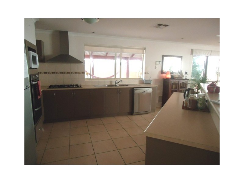 40 River Drive, Cape Burney WA 6532