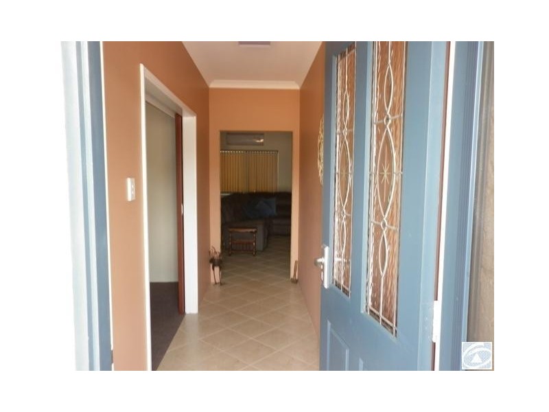 85 David Road, Waggrakine WA 6530