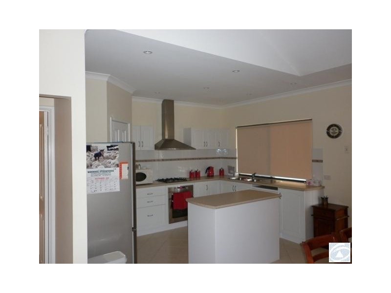 85 David Road, Waggrakine WA 6530