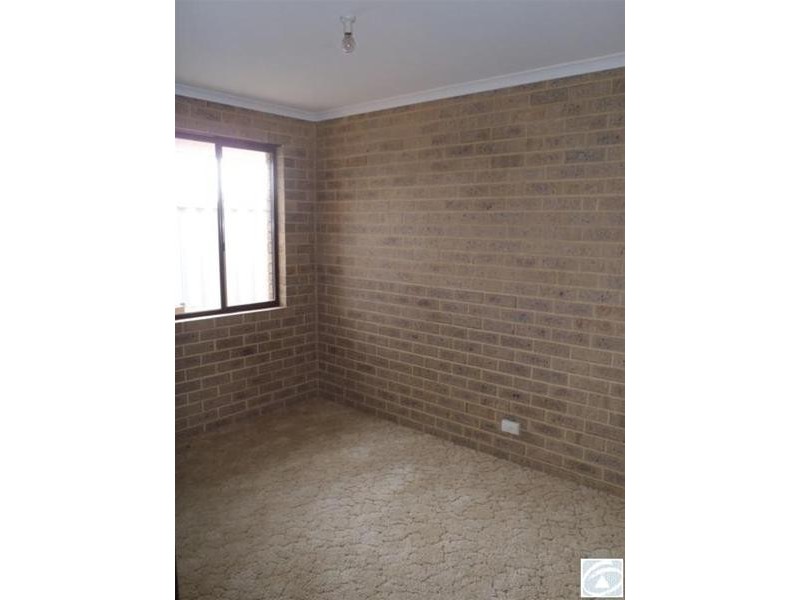 33 Kultown Drive, Waggrakine WA 6530