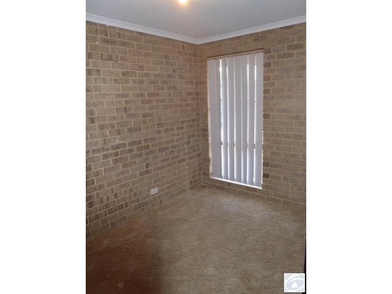 33 Kultown Drive, Waggrakine WA 6530