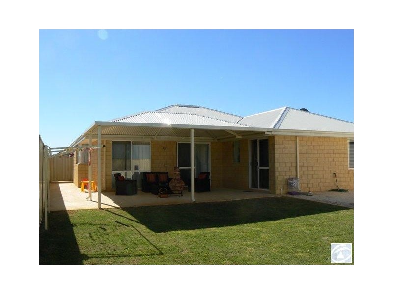 6 Angler Parade, Drummond Cove WA 6532
