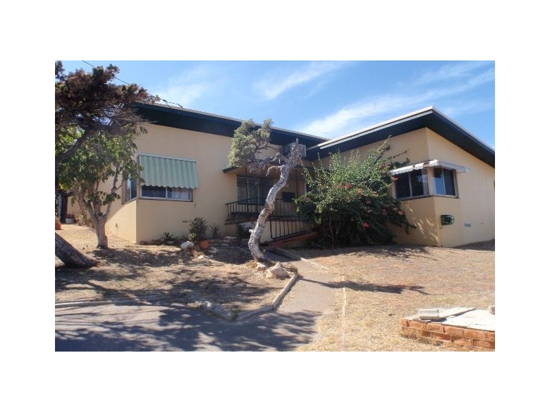 259 Durlacher Street, Geraldton WA 6530