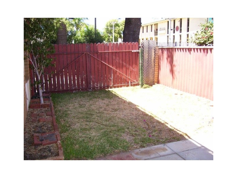 1/45 Fitzgerald Street, Geraldton WA 6530