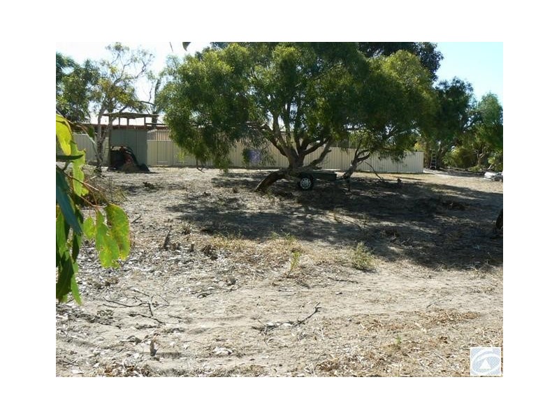 52b Eakins Crescent, Wandina WA 6530