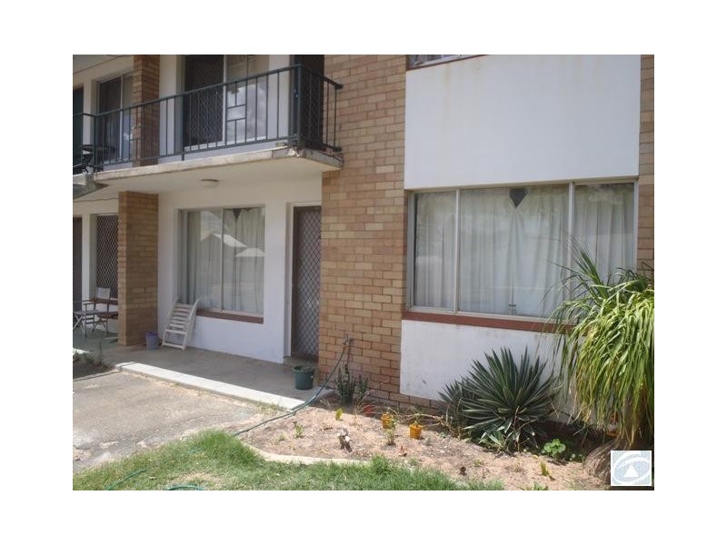 2/141 Augustus Street, Geraldton WA 6530