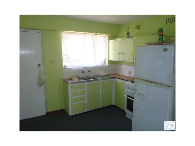 2/141 Augustus Street, Geraldton WA 6530