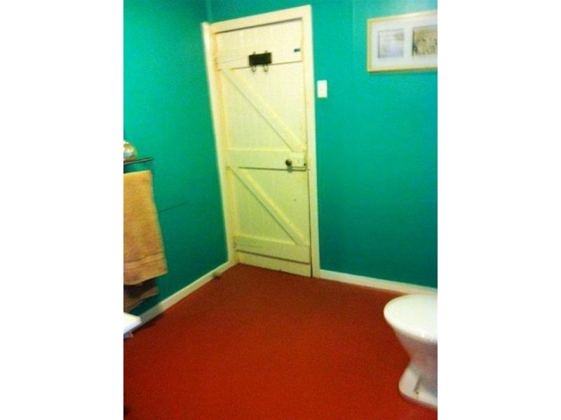 2 Priestley Street, Mount Magnet WA 6638