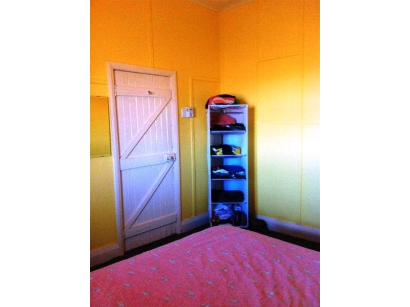 2 Priestley Street, Mount Magnet WA 6638