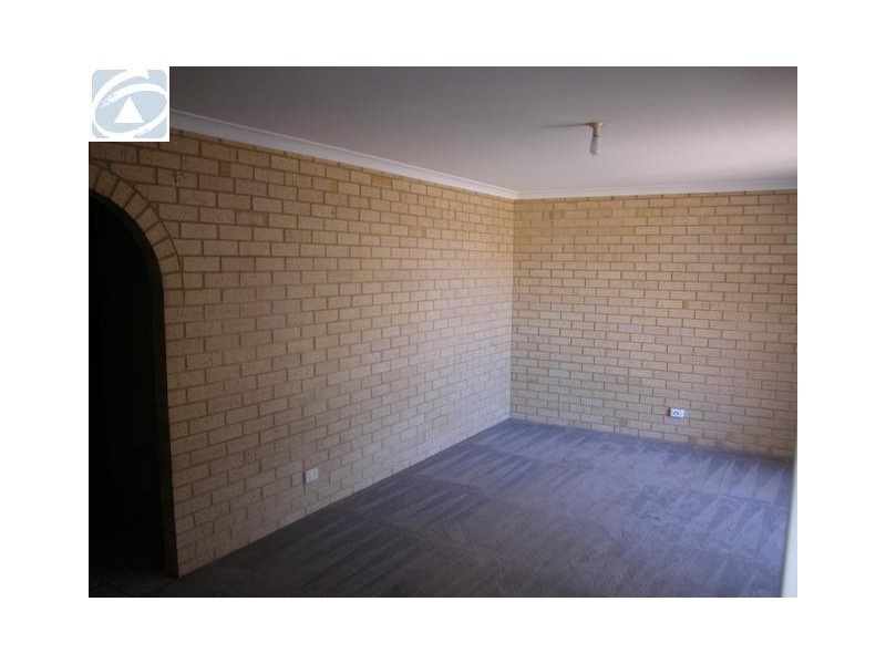 32 Tappak Road, Waggrakine WA 6530