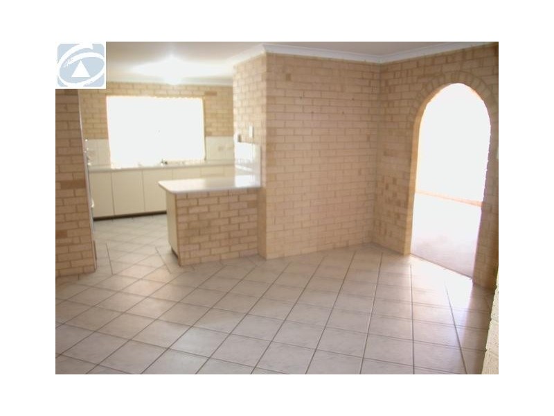 32 Tappak Road, Waggrakine WA 6530