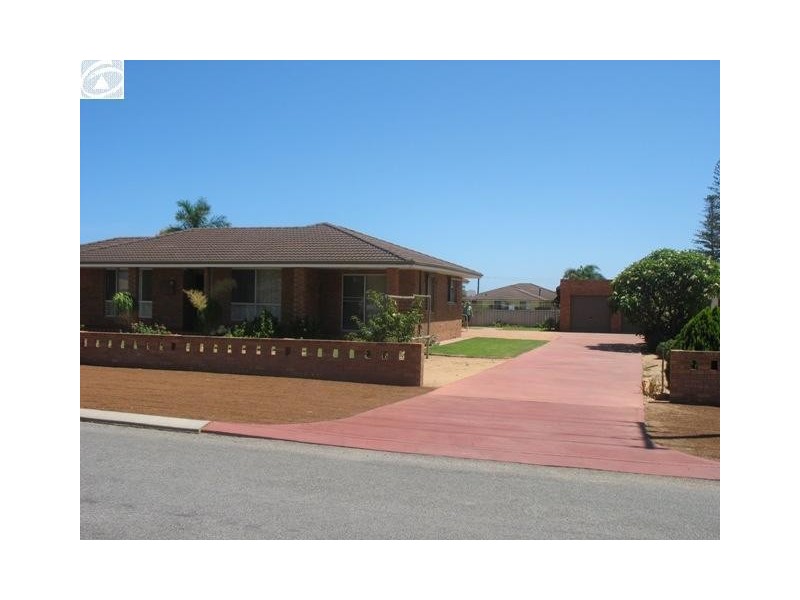 13 Fuller Street, Bluff Point WA 6530