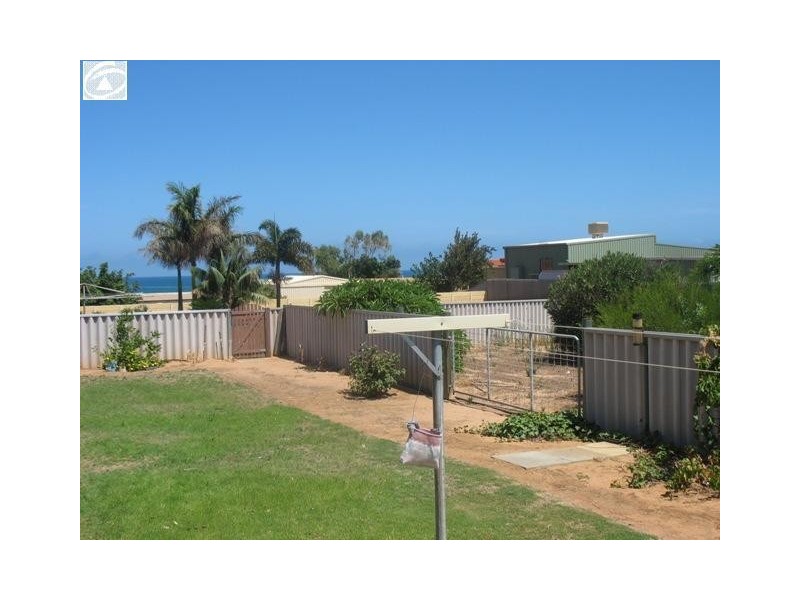 13 Fuller Street, Bluff Point WA 6530