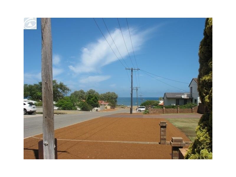 13 Fuller Street, Bluff Point WA 6530