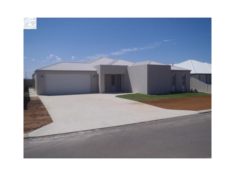 6 Ivy Way, Wandina WA 6530