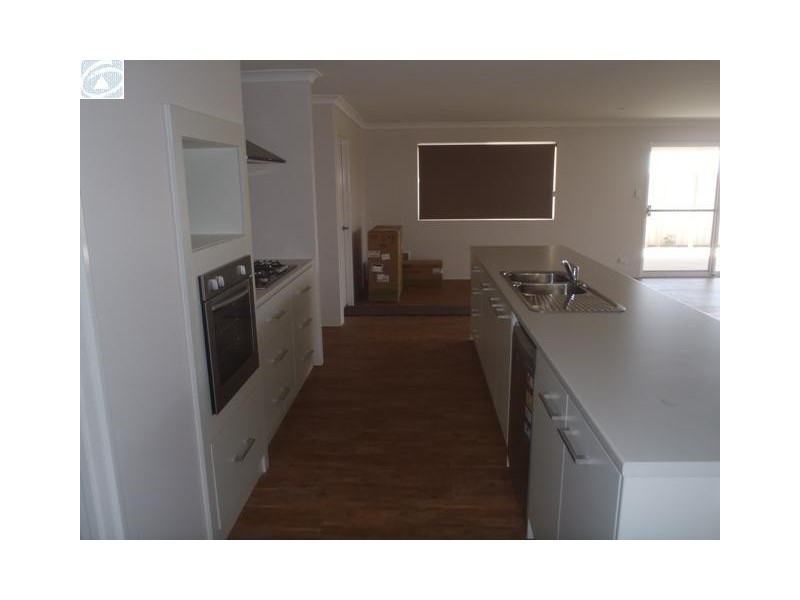 6 Ivy Way, Wandina WA 6530