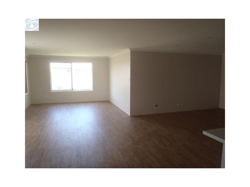 6 Ivy Way, Wandina WA 6530