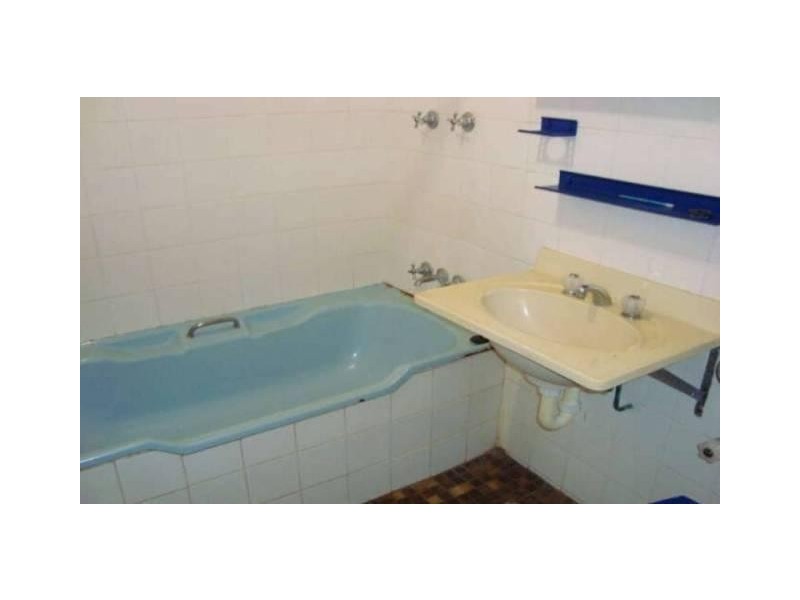 115 Augustus Street, Geraldton WA 6530