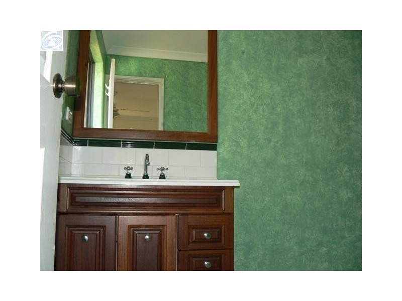 15 Broadbank Lane, Beachlands WA 6530