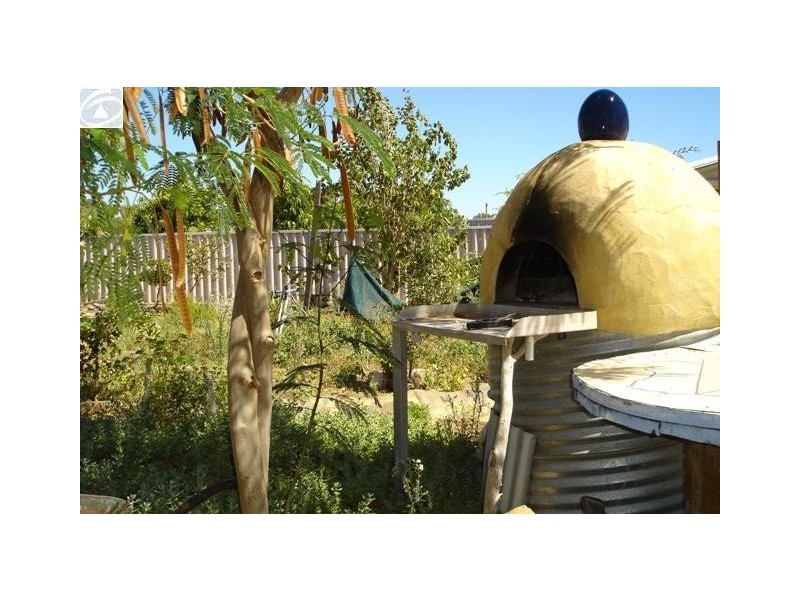 14 Cassia Street, Rangeway WA 6530