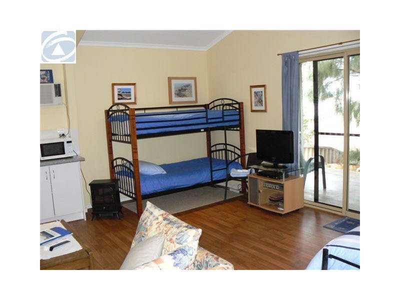 8 Quayside Vista, Drummond Cove WA 6532