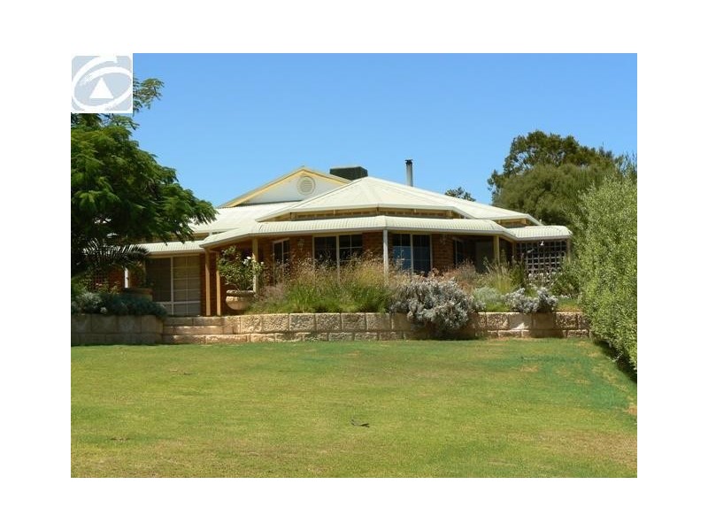 8 Quayside Vista, Drummond Cove WA 6532