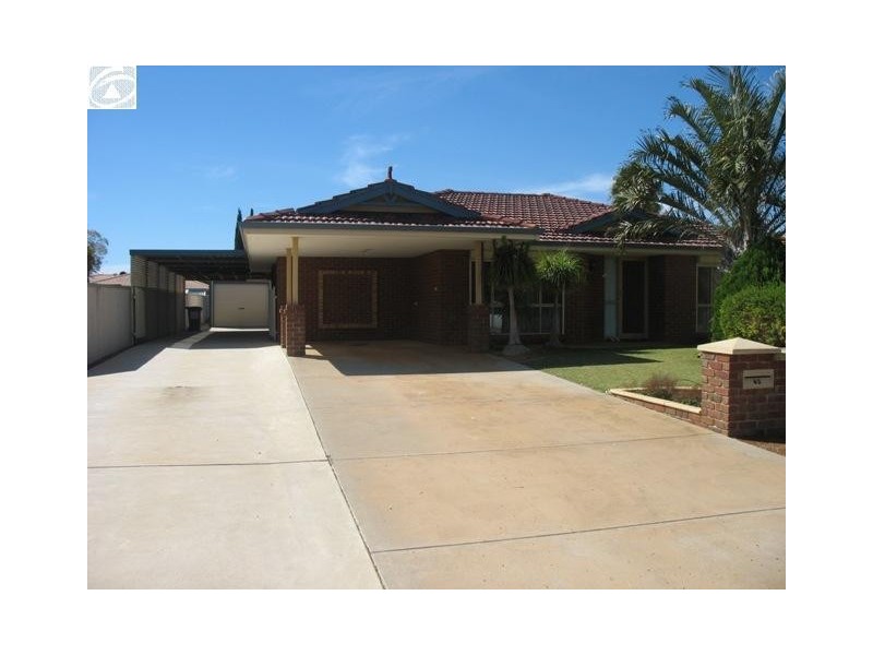 62 Kultown Drive, Waggrakine WA 6530