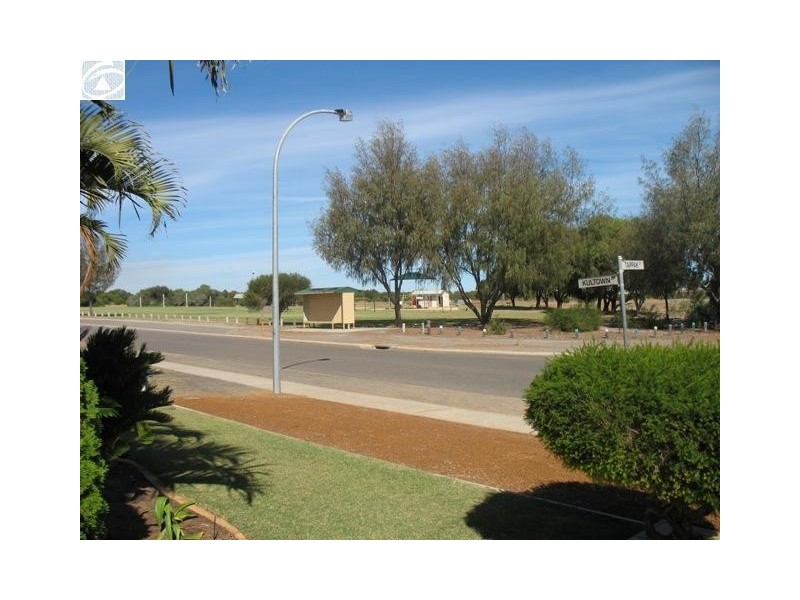 62 Kultown Drive, Waggrakine WA 6530