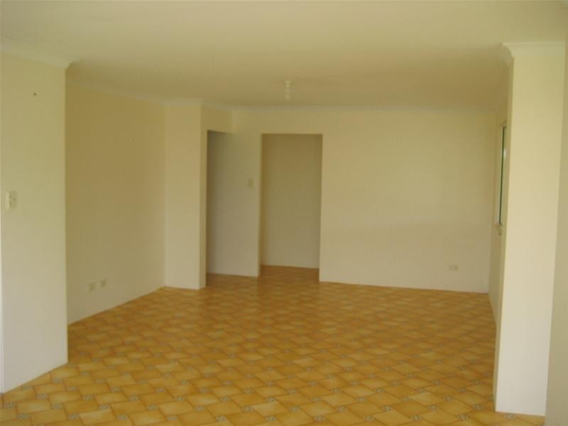 22 Weeloo Road, Waggrakine WA 6530