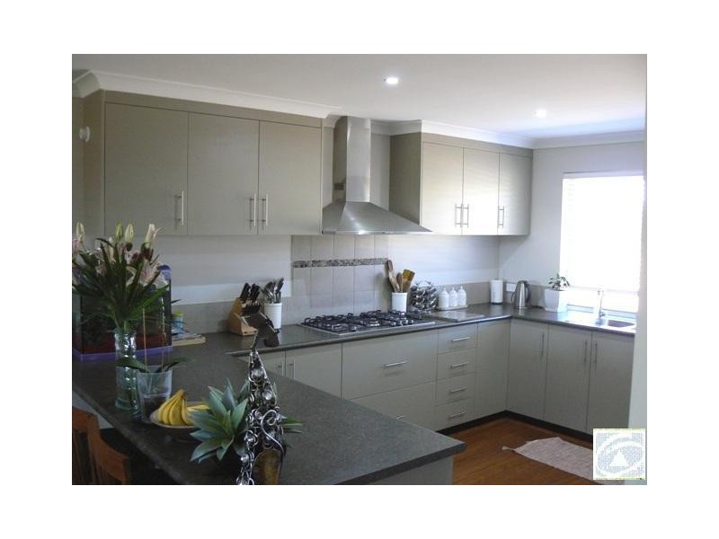 5 Barnacle Road, Drummond Cove WA 6532