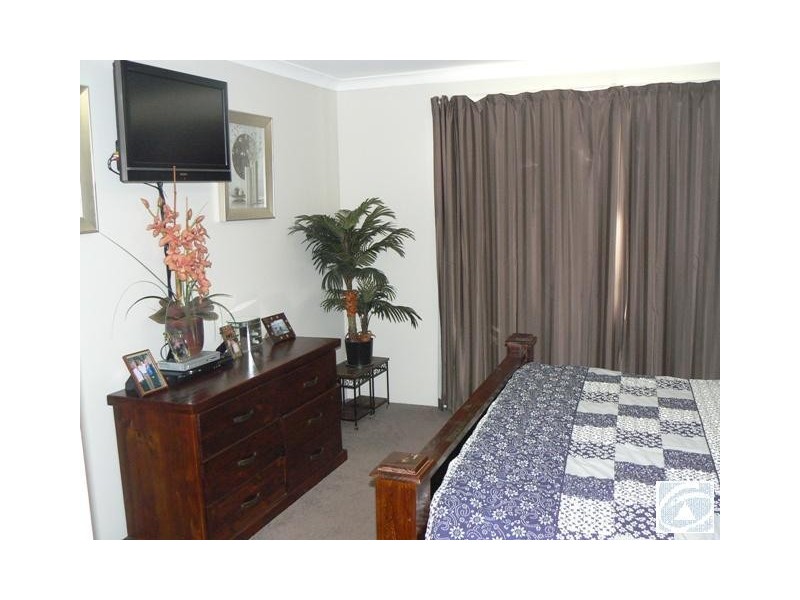 5 Barnacle Road, Drummond Cove WA 6532