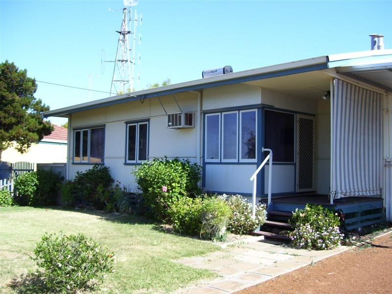 48 Felicia Street, Rangeway WA 6530