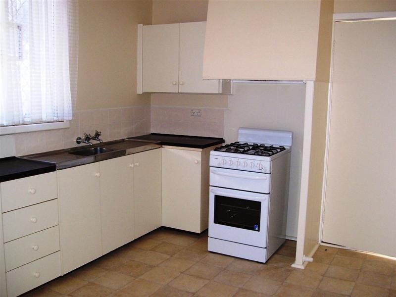 48 Felicia Street, Rangeway WA 6530