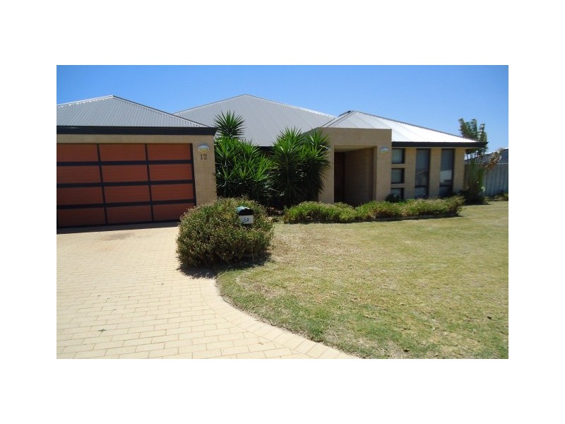 12 Archdale Rise, Wandina WA 6530
