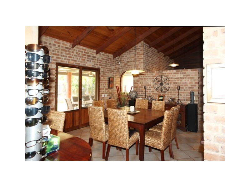 57 Arnold Road, Waggrakine WA 6530