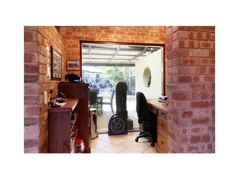 57 Arnold Road, Waggrakine WA 6530