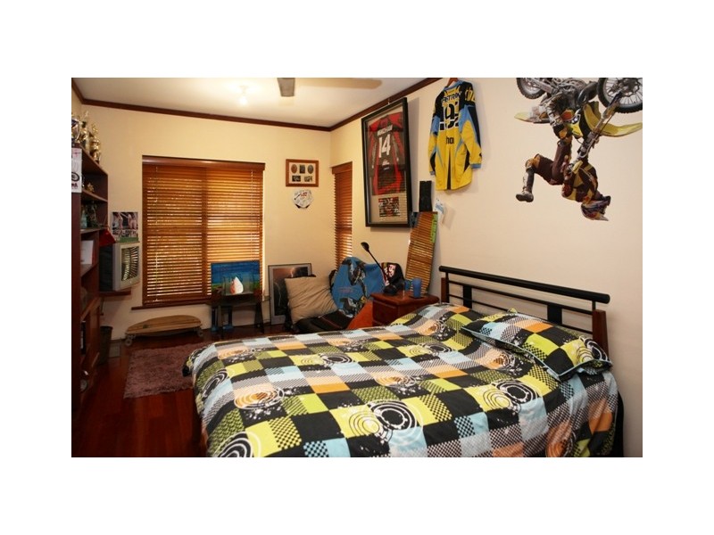 57 Arnold Road, Waggrakine WA 6530