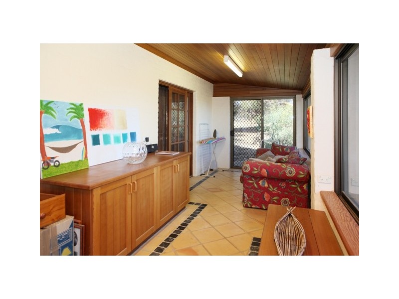 57 Arnold Road, Waggrakine WA 6530