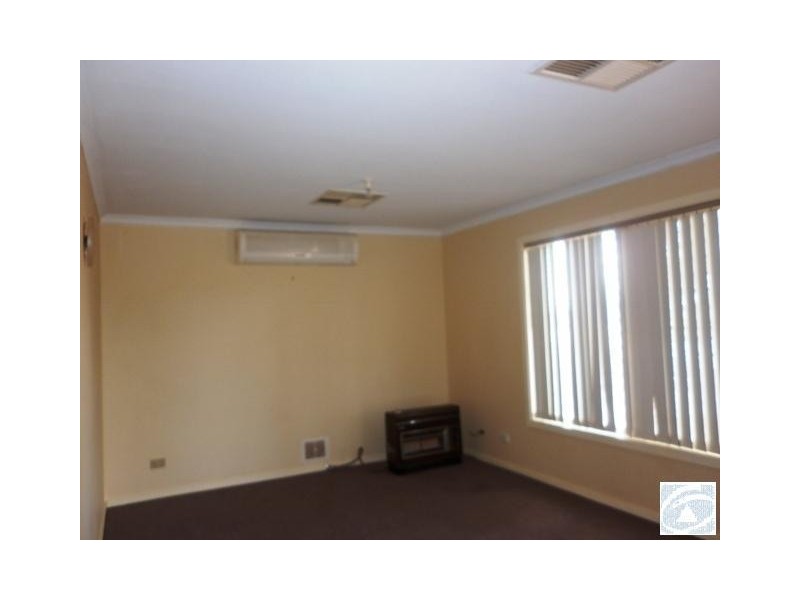 37 Watson Street, Mount Magnet WA 6638