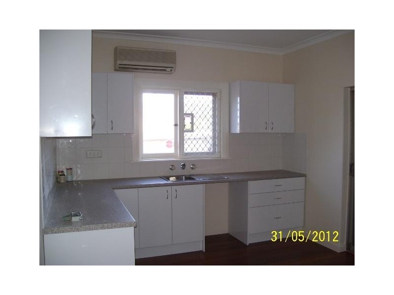 112 Francis Street, Beachlands WA 6530