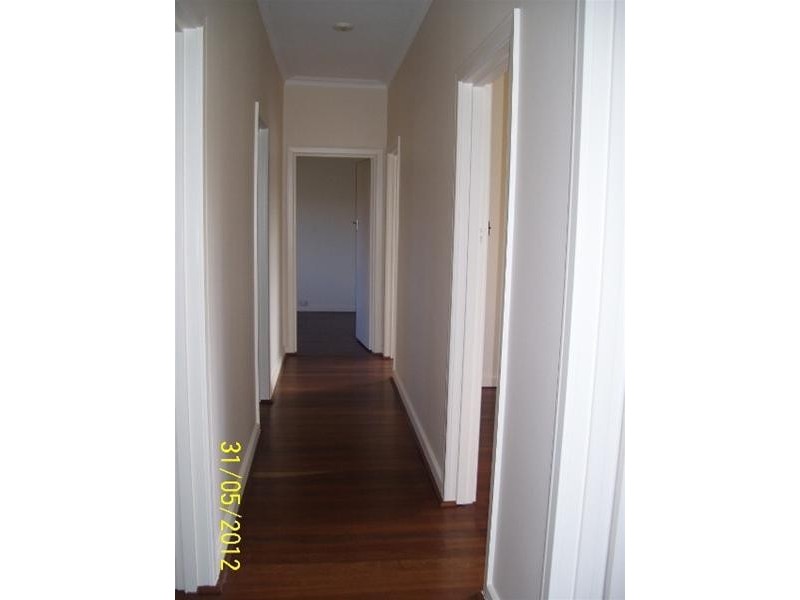 112 Francis Street, Beachlands WA 6530