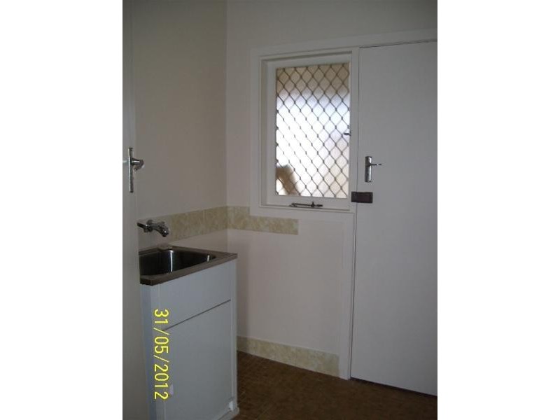 112 Francis Street, Beachlands WA 6530