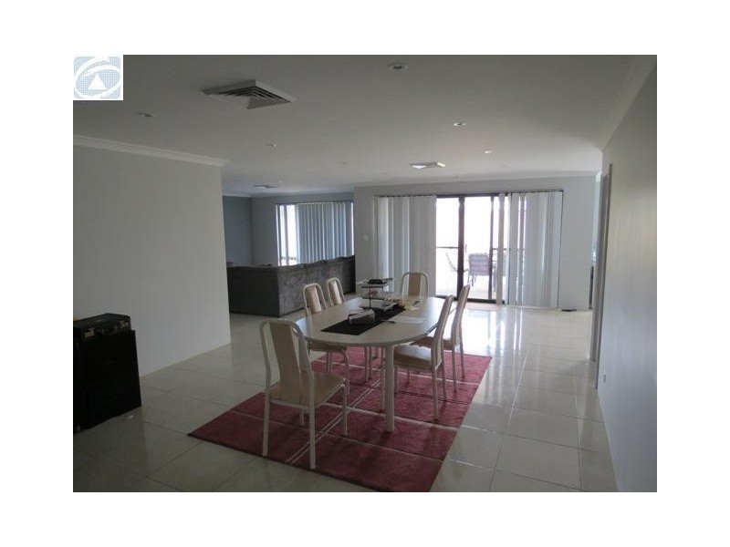 5 Silvery Wave Vista, Wandina WA 6530