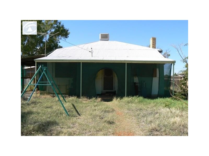 16 Lockyer Street, Mount Magnet WA 6638