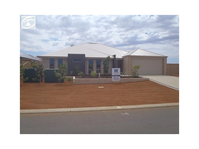 7 Rosapark Boulevard, Webberton WA 6530